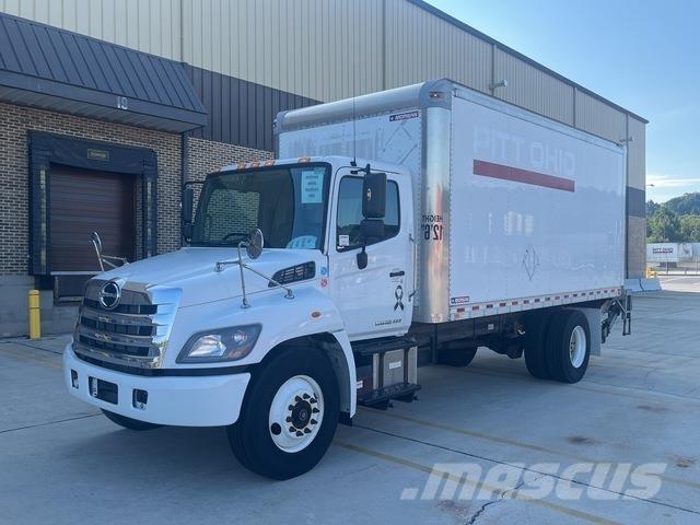 Hino 338 Camion Fourgon