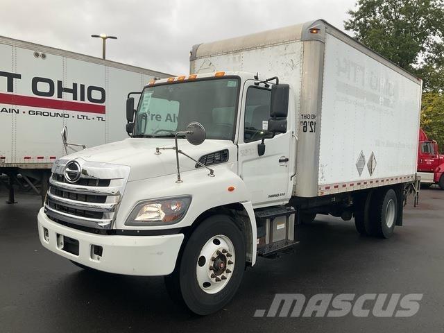 Hino 338 Camion Fourgon