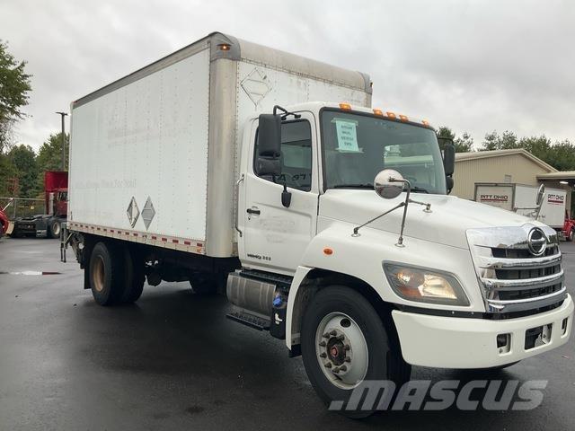 Hino 338 Camion Fourgon