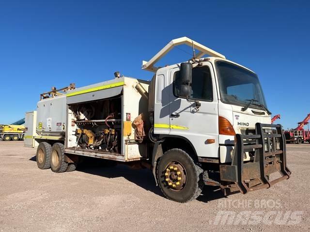 Hino FM500 Motrici cisterna