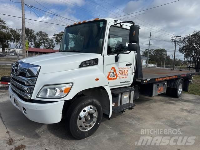 Hino L6 Camion dépannage