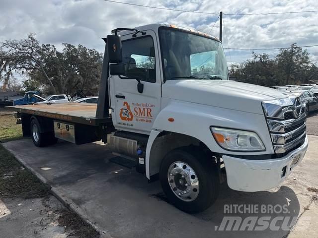 Hino L6 Camion dépannage