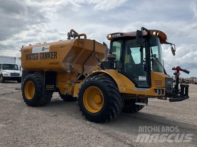 Hydrema 912HM Camion citerne à eau
