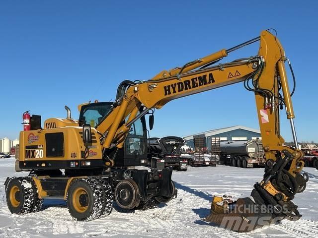 Hydrema MX20 Pelle sur pneus