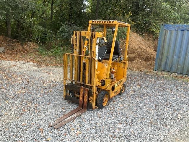 Hyster E25XL Chariots élévateurs électriques