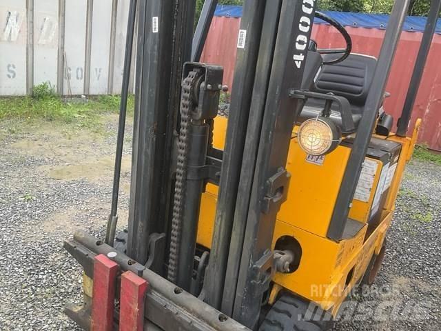Hyster E40XL Chariots élévateurs électriques