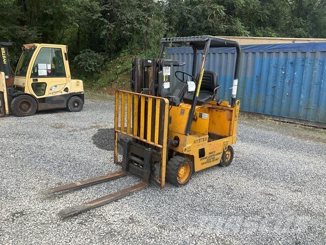 Hyster E40XL Chariots élévateurs électriques