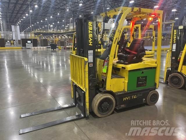 Hyster E50XN Chariots élévateurs électriques