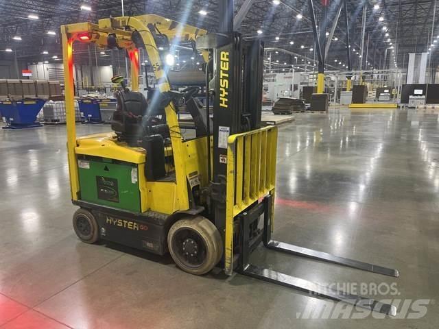 Hyster E50XN Chariots élévateurs électriques