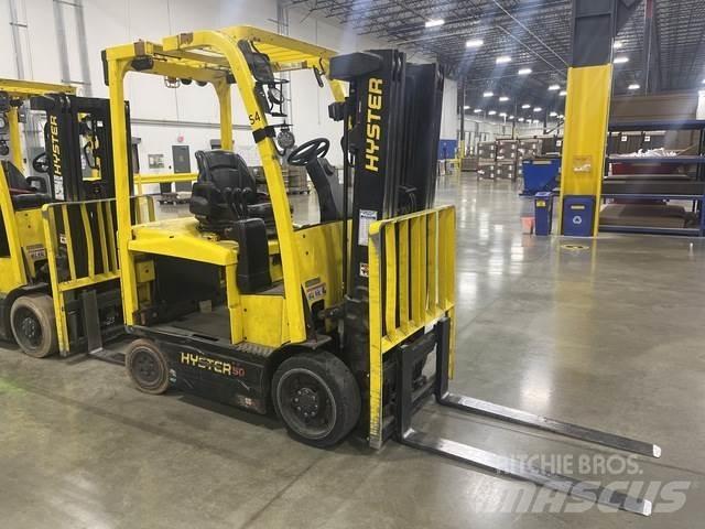 Hyster E50XN Chariots élévateurs électriques