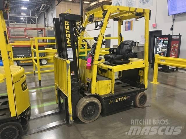 Hyster E50XN Chariots élévateurs électriques
