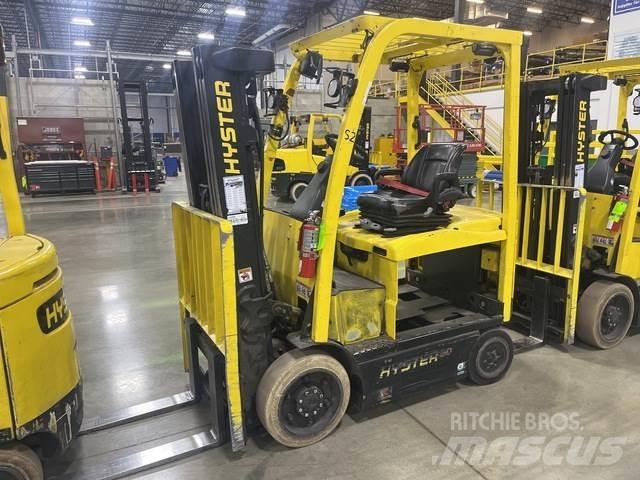 Hyster E50XN Chariots élévateurs électriques