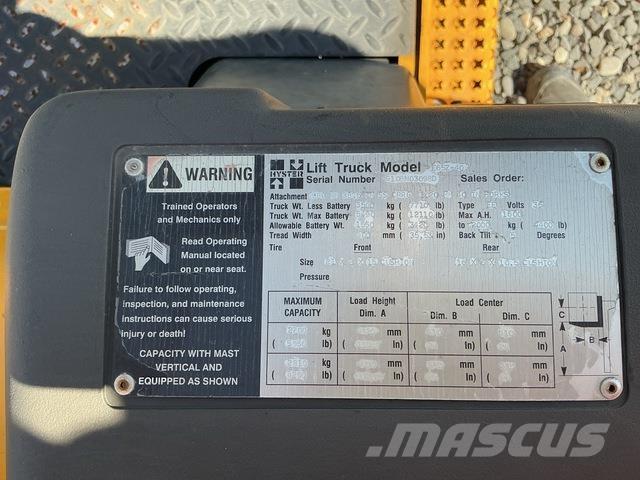 Hyster E65Z-40 Chariots élévateurs électriques