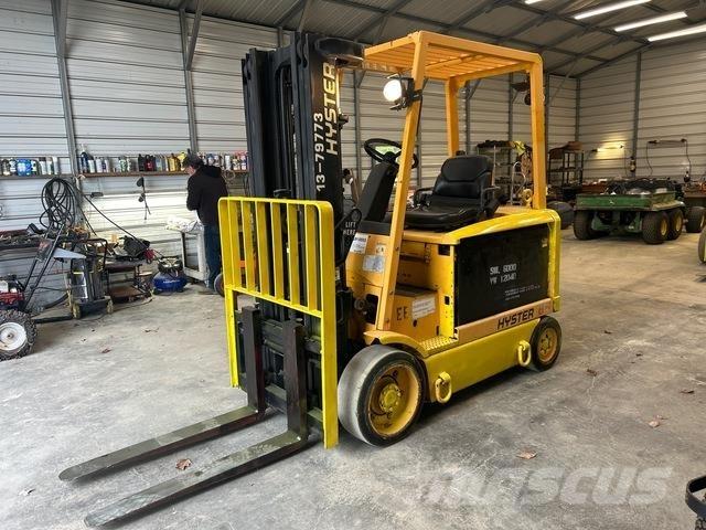 Hyster E65Z-40 Chariots élévateurs électriques