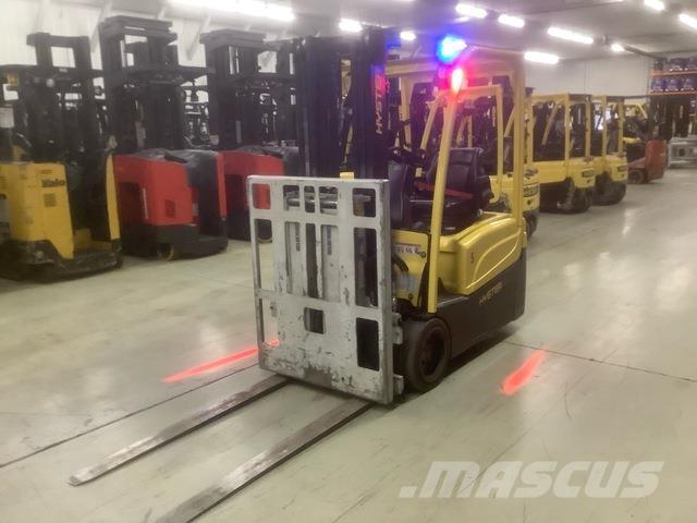Hyster J40XNT Chariots élévateurs électriques