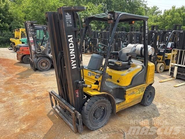 Hyundai 25L-7A Construction - Autres