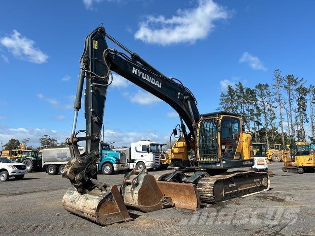 Hyundai HX235L Pelle sur chenilles