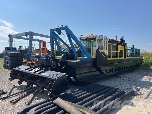 IMS 7012 Bateaux de travail, barges et pontons