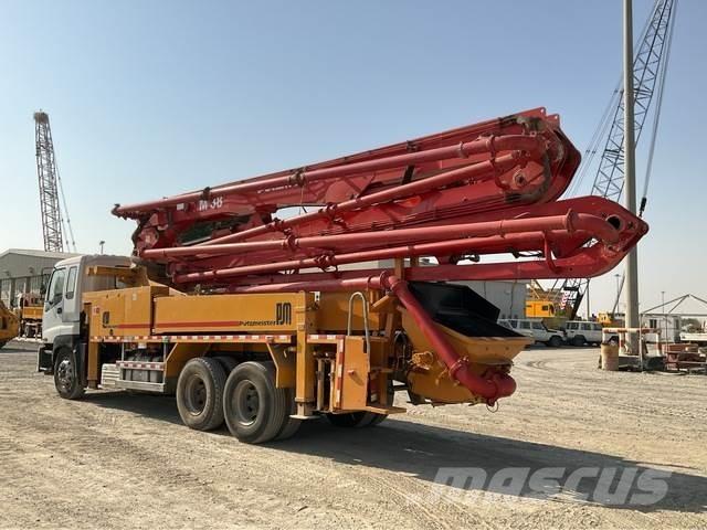 Isuzu  Pompe à béton