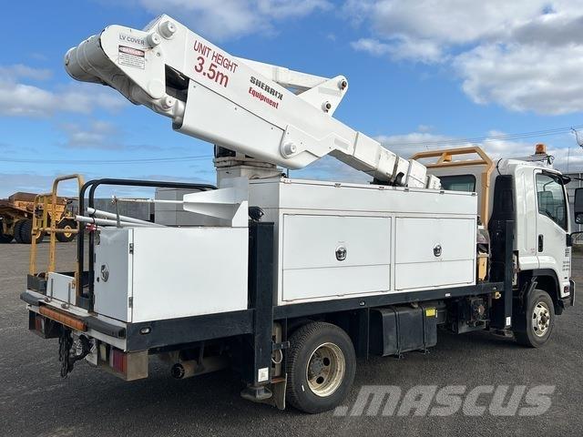 Isuzu FRR600 Camion nacelle