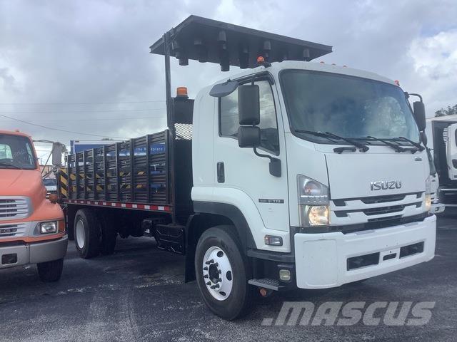 Isuzu FTR Camions et véhicules municipaux