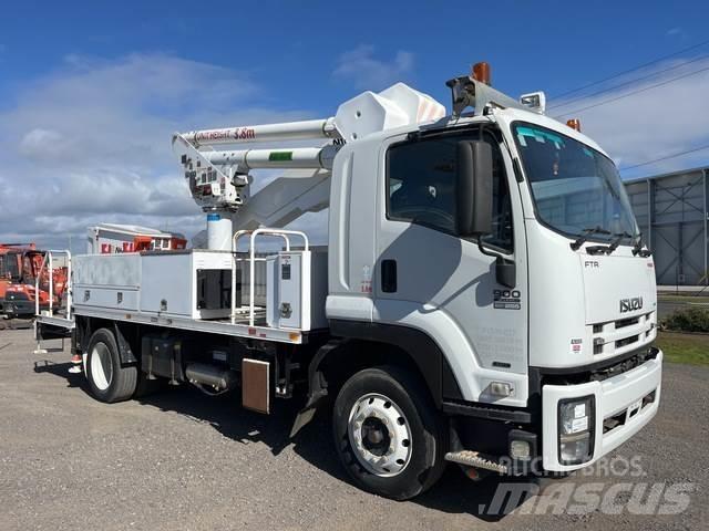 Isuzu FTR900 Camion nacelle