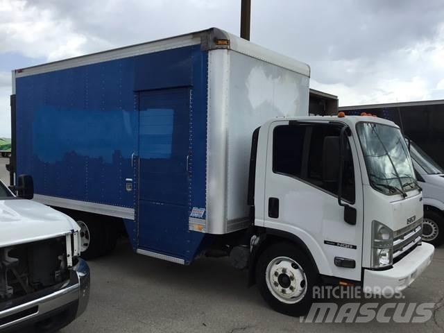 Isuzu NQR Camion Fourgon