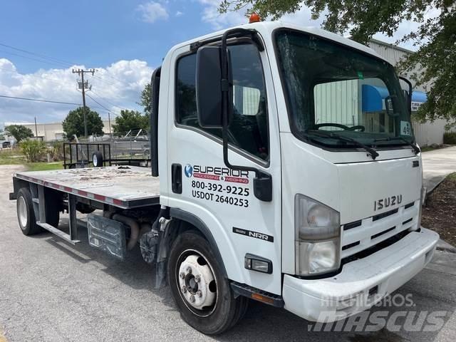 Isuzu NRR Camion plateau