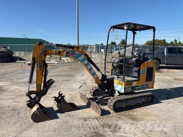 JCB 19C-1E Pelle sur chenilles