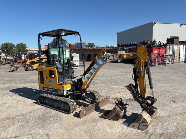 JCB 19C-1E Pelle sur chenilles