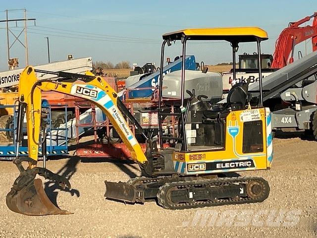 JCB 19C-1E Pelle sur chenilles