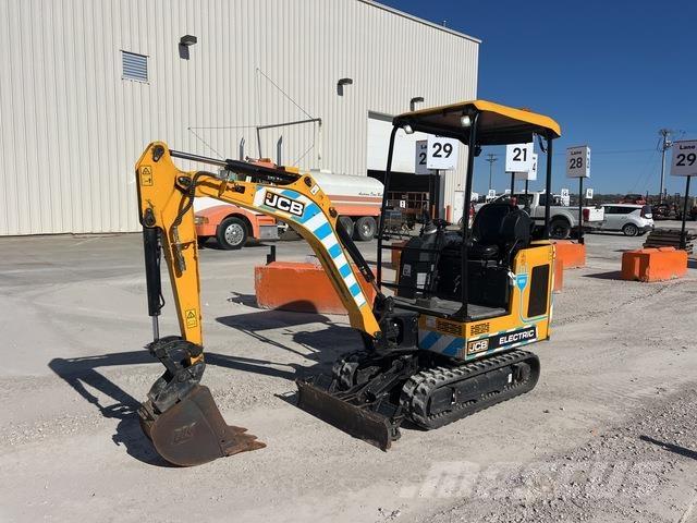 JCB 19C-1E Pelle sur chenilles