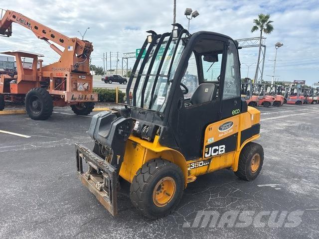 JCB 35D 4X4 T4 Chariot télescopique