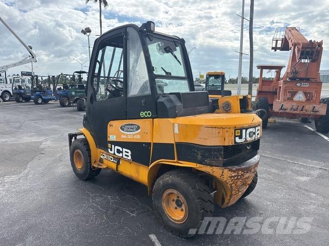 JCB 35D 4X4 T4 Chariot télescopique