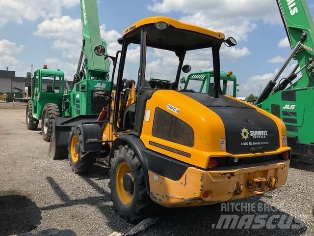 JCB 407 Chargeuse sur pneus