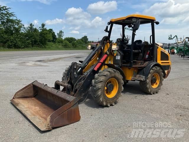 JCB 407 Chargeuse sur pneus