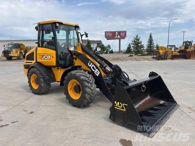 JCB 409 Chargeuse sur pneus