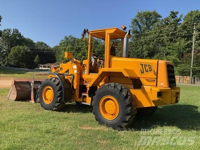JCB 426B Chargeuse sur pneus