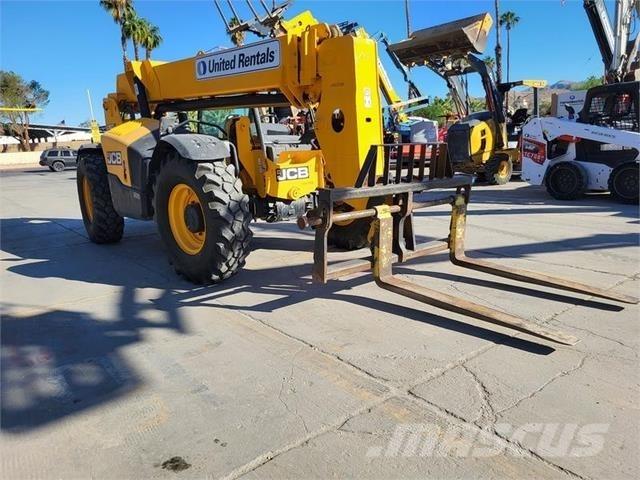 JCB 507-42 Chariot télescopique