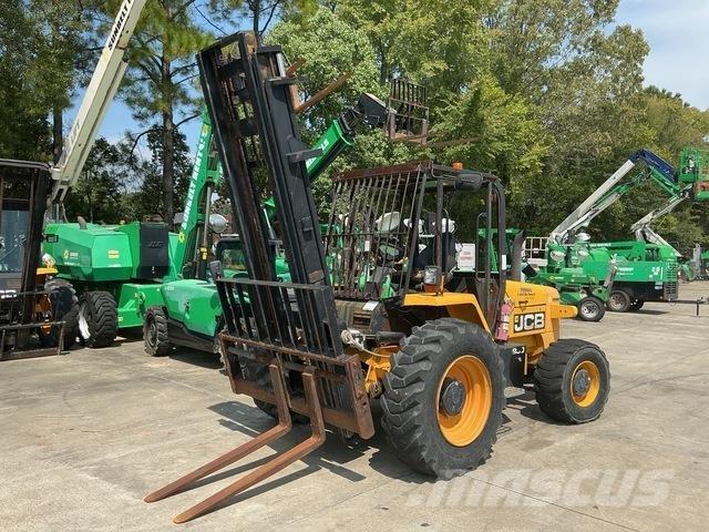 JCB 930 Chariot tout terrain