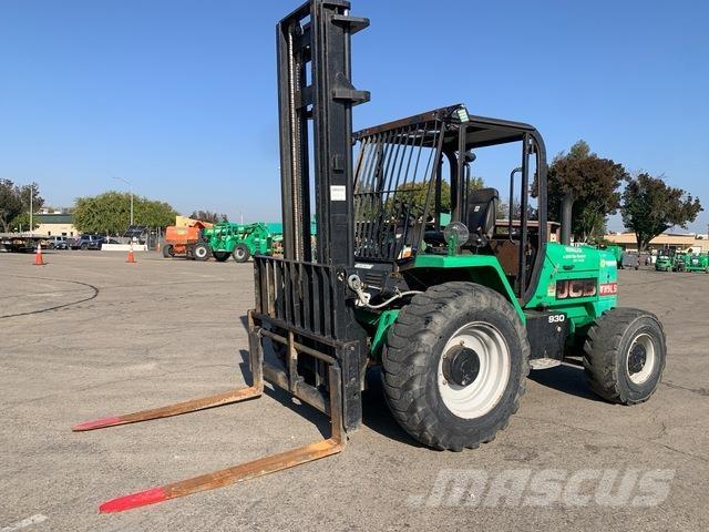 JCB 930 Chariot tout terrain