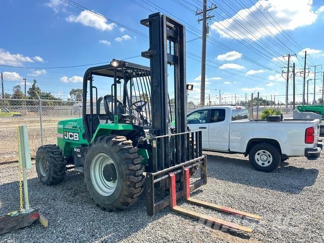 JCB 930 Chariot tout terrain