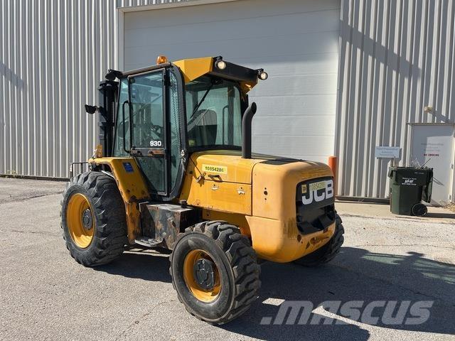 JCB 930-4 Chariot tout terrain