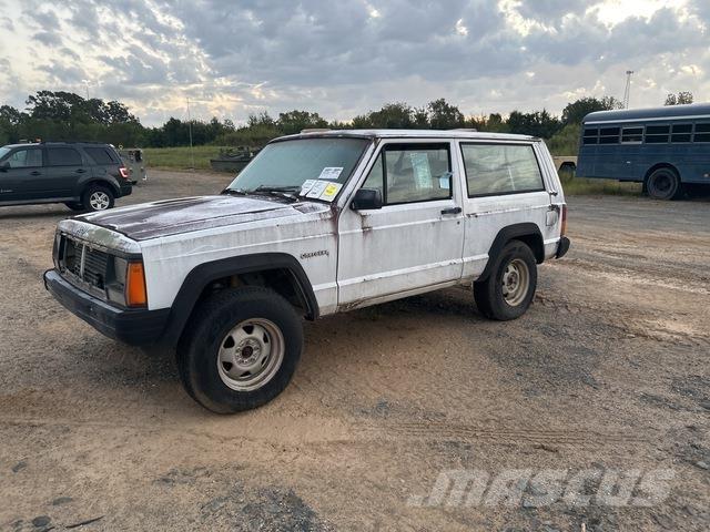 Jeep Cherokee Voiture