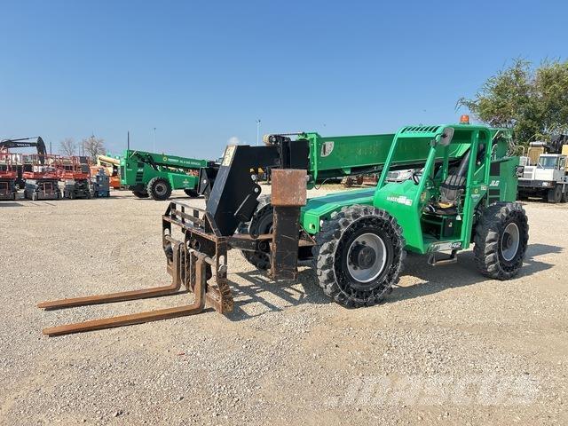JLG 10042 Chariot télescopique