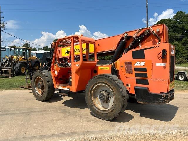 JLG 10042 Chariot télescopique