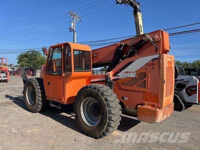 JLG 10054 Chariot télescopique