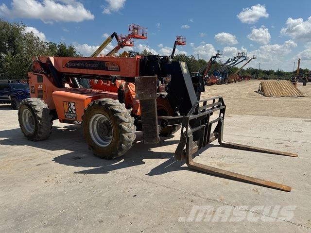 JLG 10054 Chariot télescopique