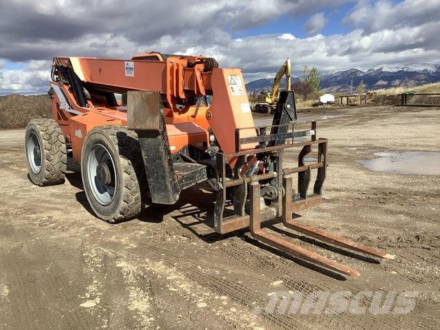 JLG 10054 Chariot télescopique