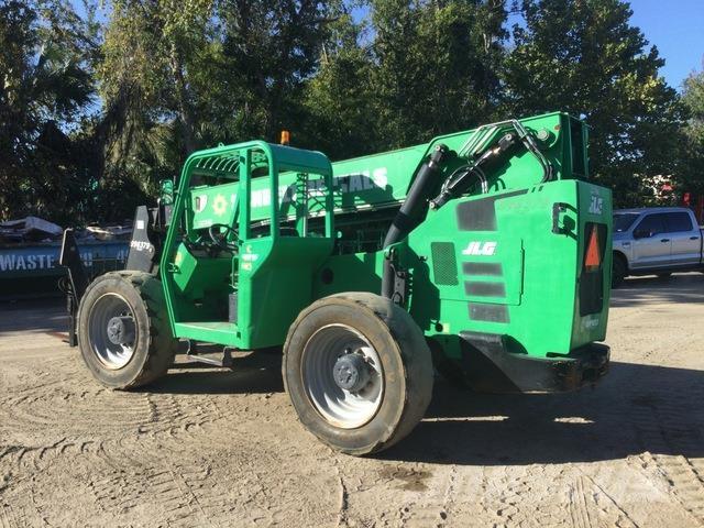 JLG 10054 Chariot télescopique